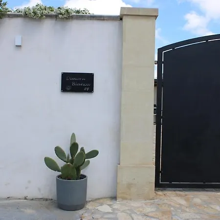 Dimora Bianca 64 Lecce