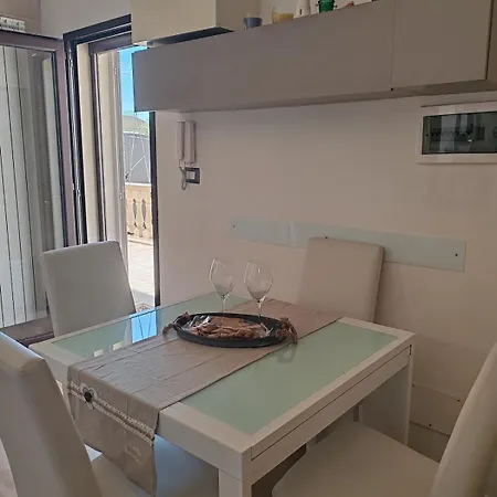 Dimora Bianca 64 Villa *