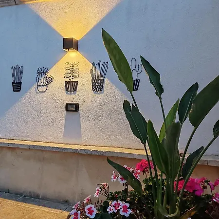 Dimora Bianca 64 Villa *