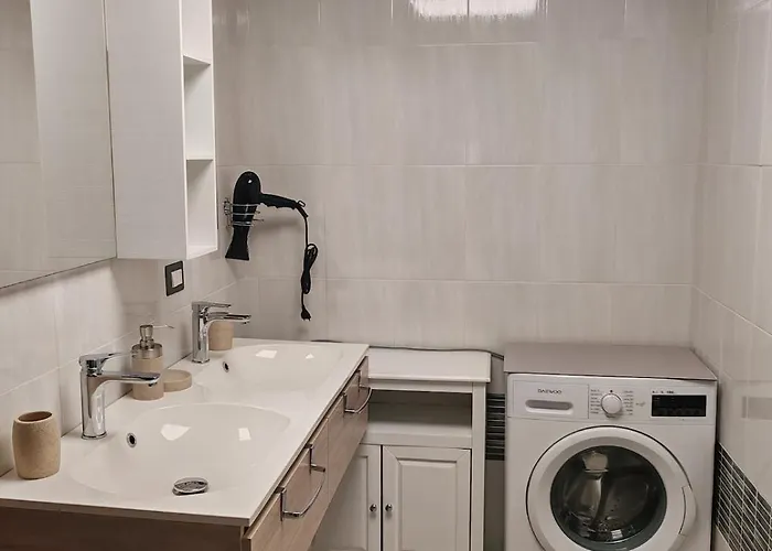 Villa Dimora Bianca 64 *