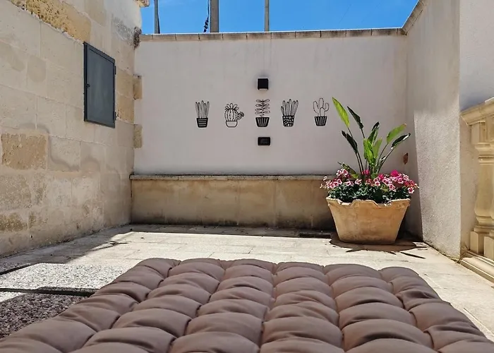 Dimora Bianca 64 * Lecce