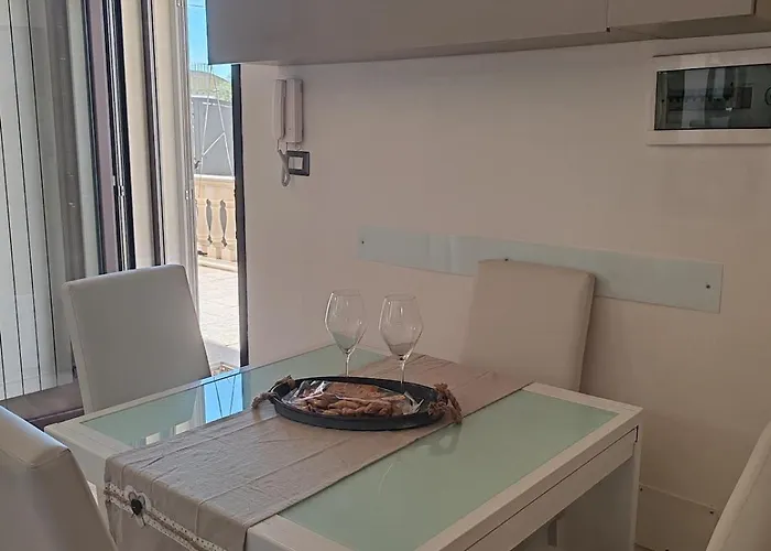 Dimora Bianca 64 וילה *